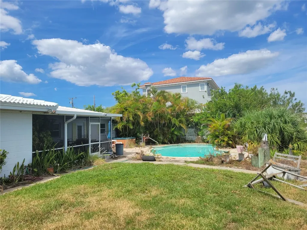 15318 Harbor Drive Madeira Beach FL 33708