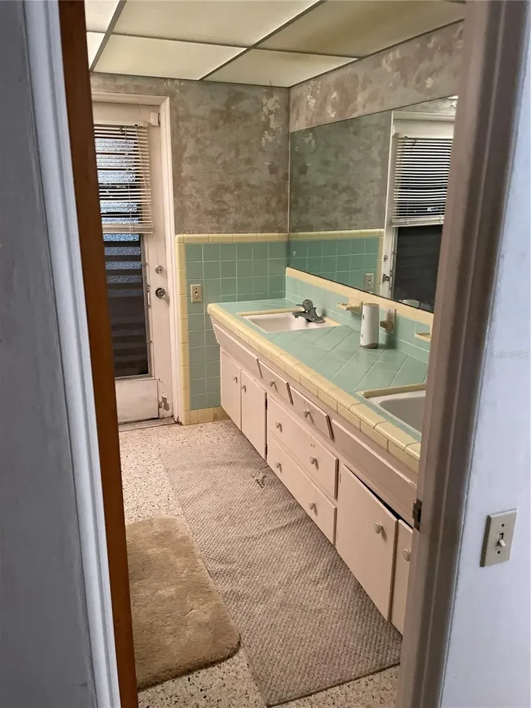 15318 Harbor Drive Madeira Beach FL 33708