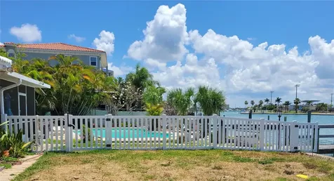 15318 Harbor Drive Madeira Beach FL 33708