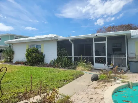 15318 Harbor Drive Madeira Beach FL 33708
