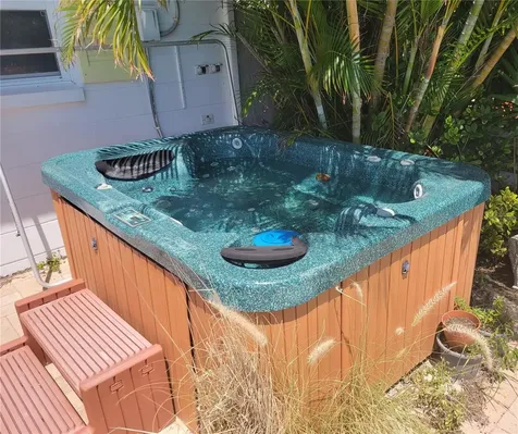 15318 Harbor Drive Madeira Beach FL 33708