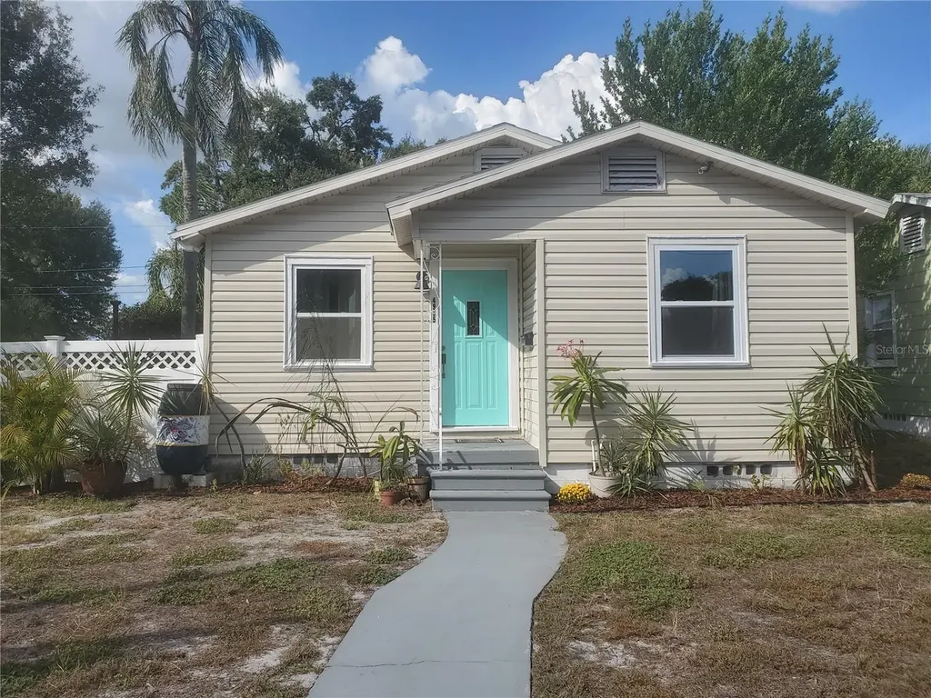 4955 3rd Avenue N St Petersburg FL 33710