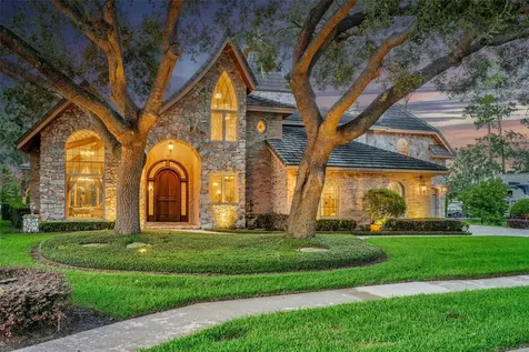 8649 Amber Oak Court Orlando FL 32817