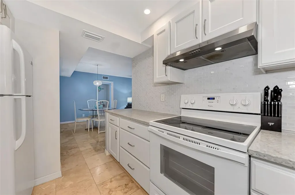 5855 Midnight Pass Road Sarasota FL 34242