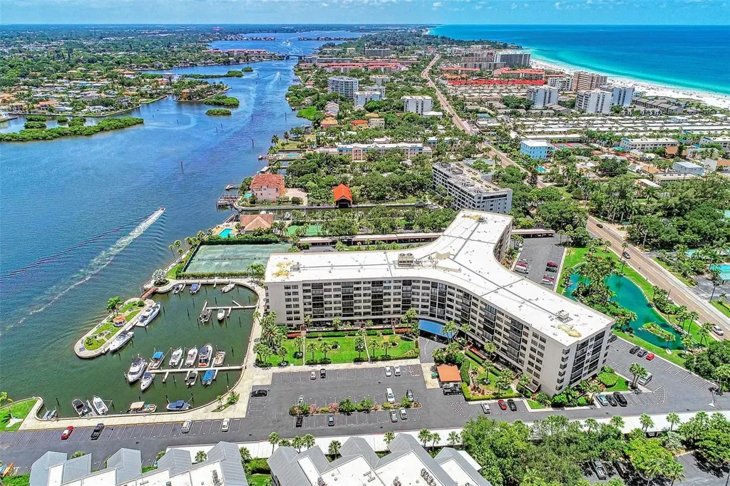 5855 Midnight Pass Road Sarasota FL 34242