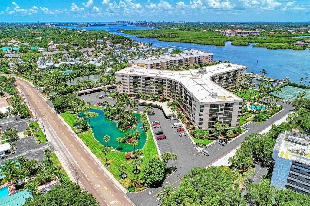 5855 Midnight Pass Road Sarasota FL 34242