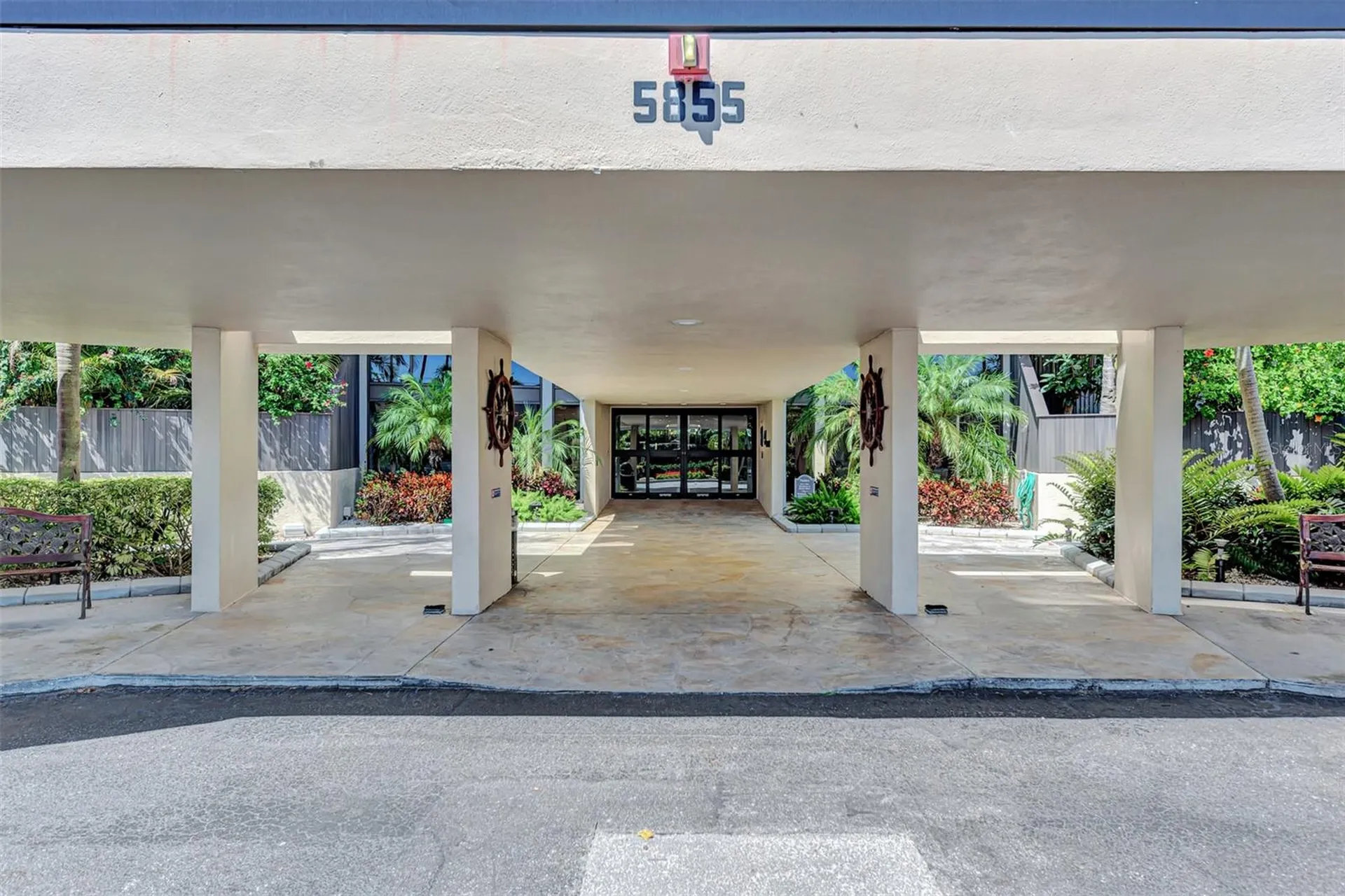 5855 Midnight Pass Road Sarasota FL 34242