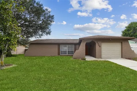 5206 Landsman Avenue Tampa FL 33625