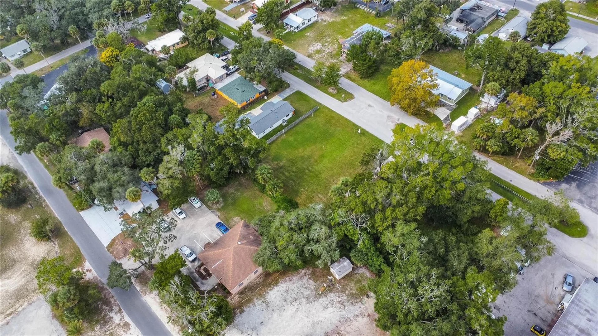 464 NE 2nd Street Crystal River FL 34429