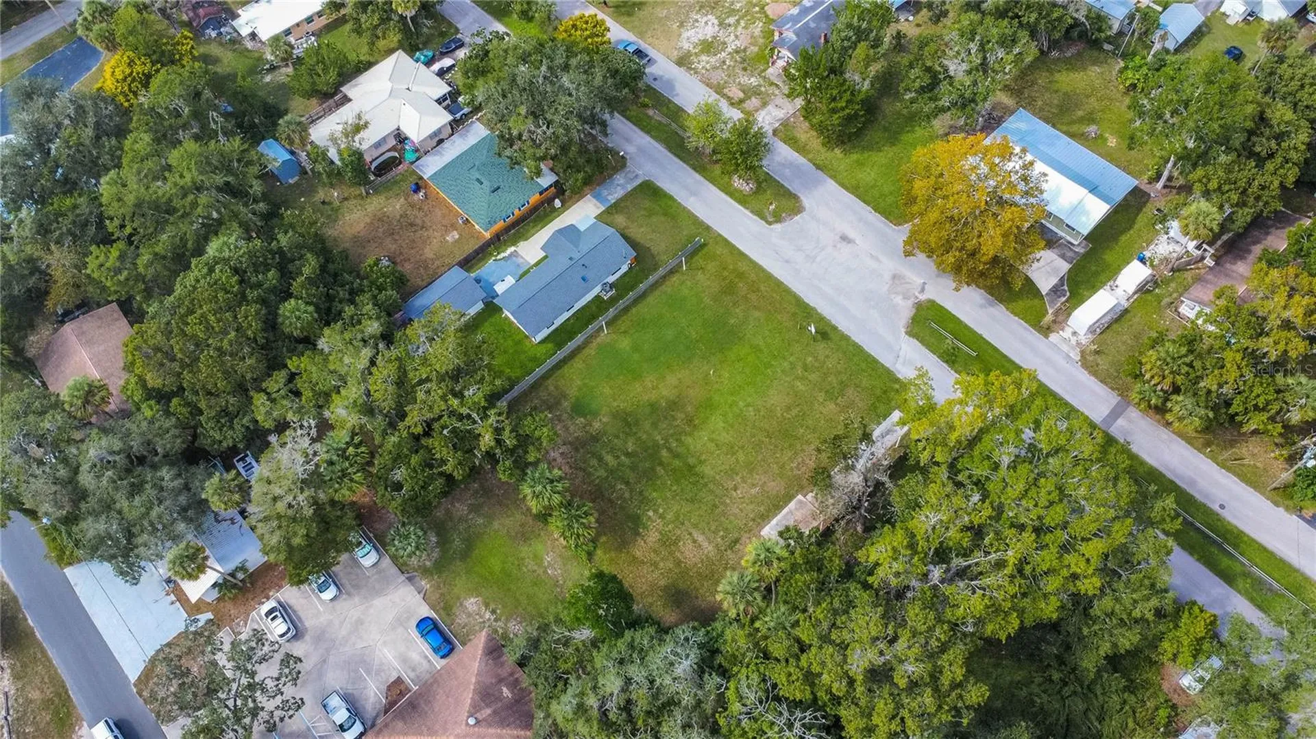 464 NE 2nd Street Crystal River FL 34429