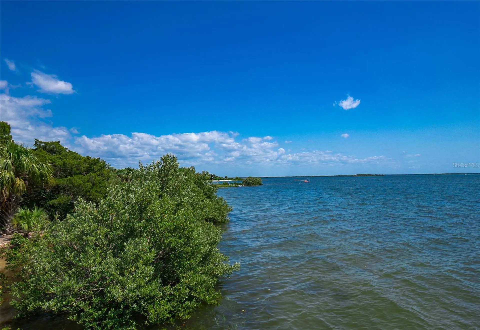 464 NE 2nd Street Crystal River FL 34429