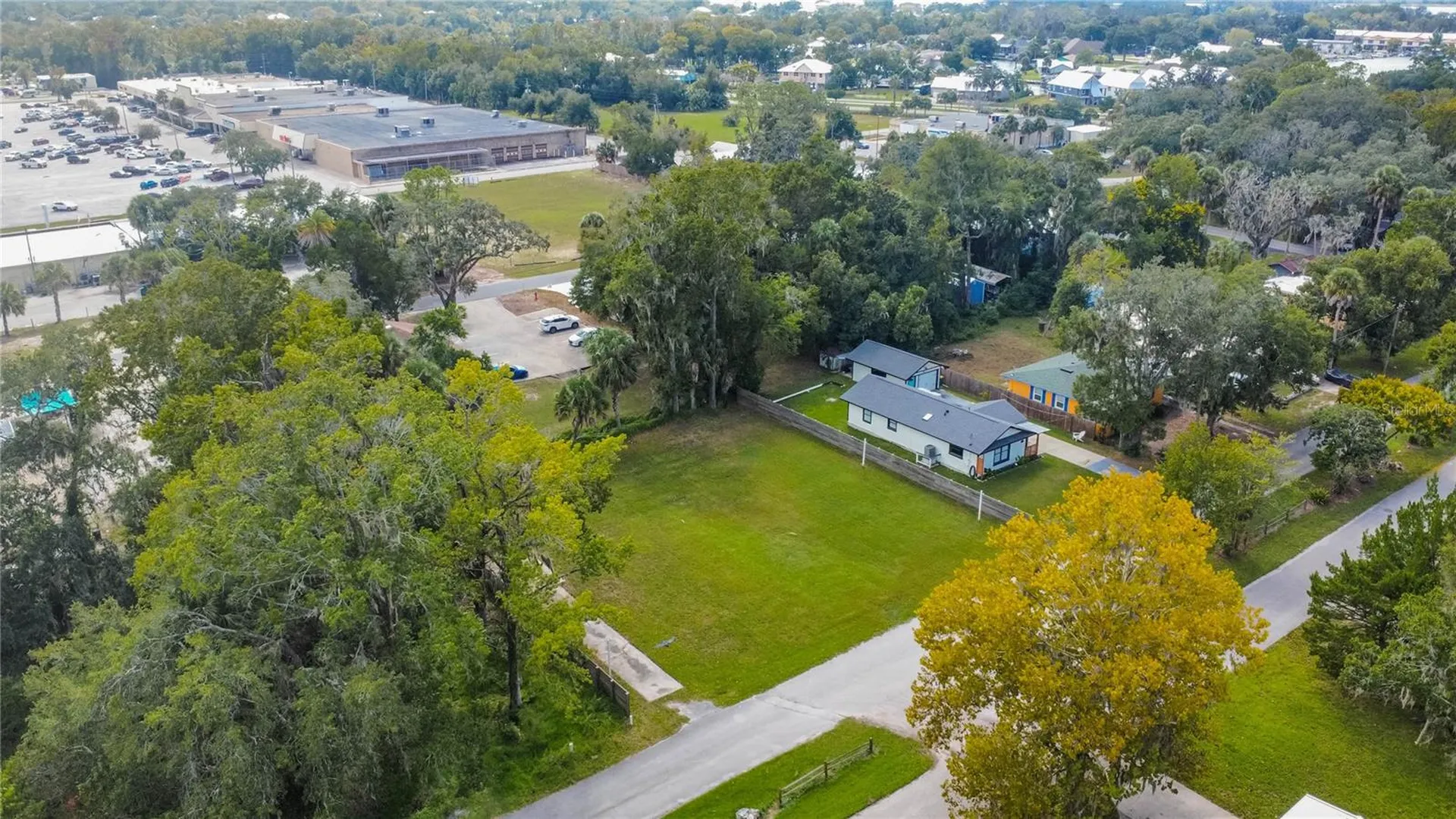464 NE 2nd Street Crystal River FL 34429