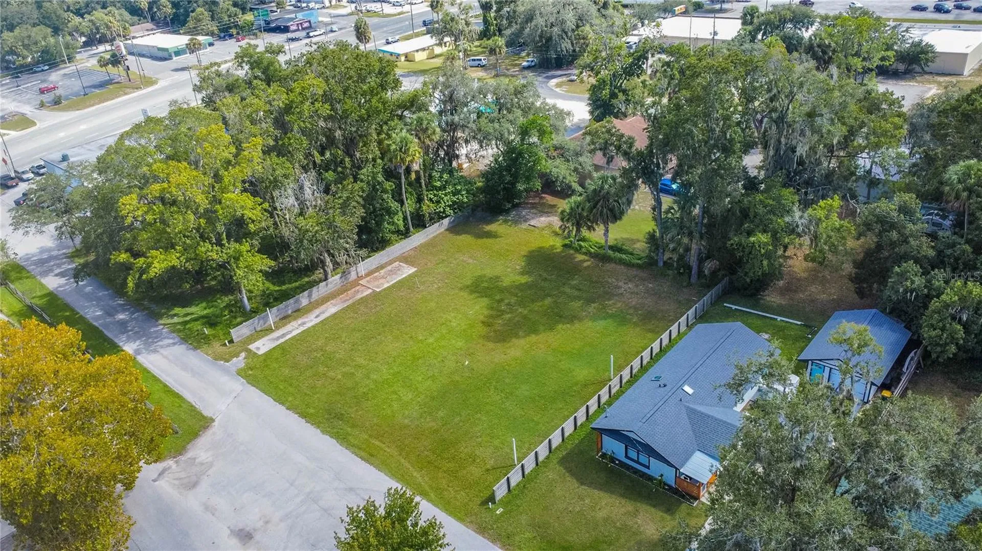 464 NE 2nd Street Crystal River FL 34429
