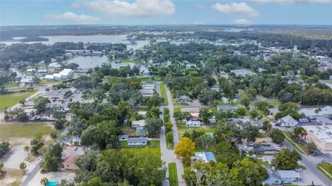 464 NE 2nd Street Crystal River FL 34429