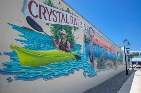 464 NE 2nd Street Crystal River FL 34429