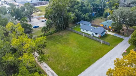 464 NE 2nd Street Crystal River FL 34429