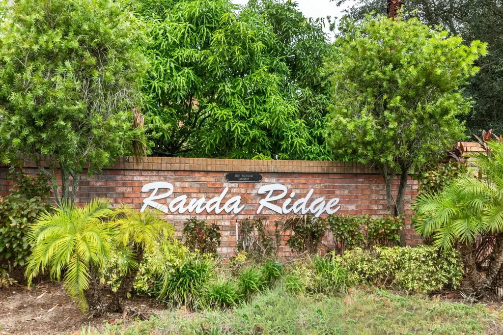 719 Garnette Avenue Haines City FL 33844