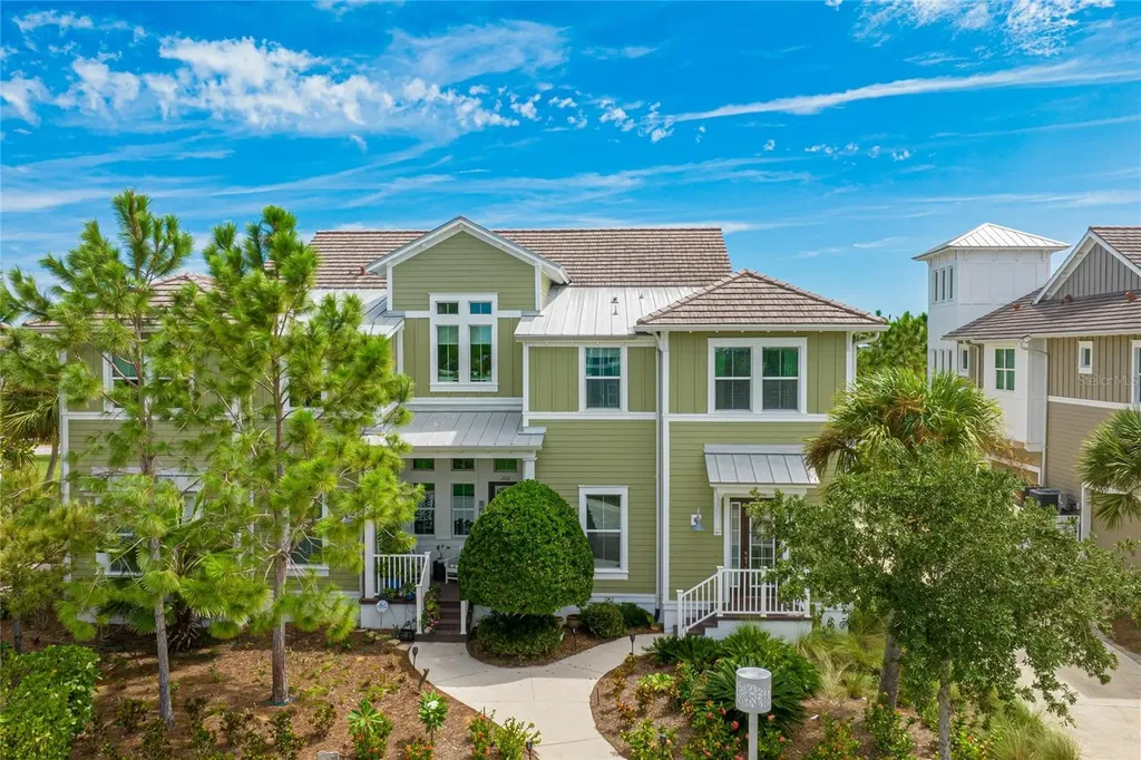 335 Compass Point Drive Bradenton FL 34209