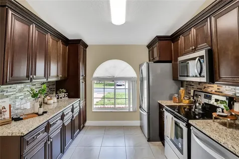 854 Mendoza Drive Kissimmee FL 34758