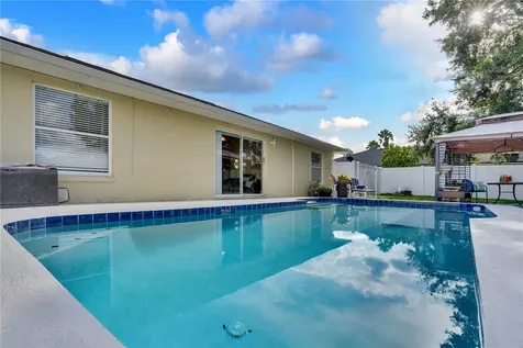 854 Mendoza Drive Kissimmee FL 34758