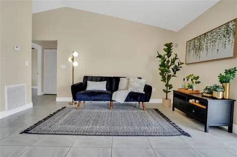 854 Mendoza Drive Kissimmee FL 34758