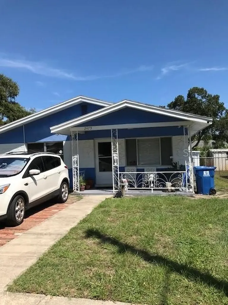 2475 17th Avenue S St Petersburg FL 33712