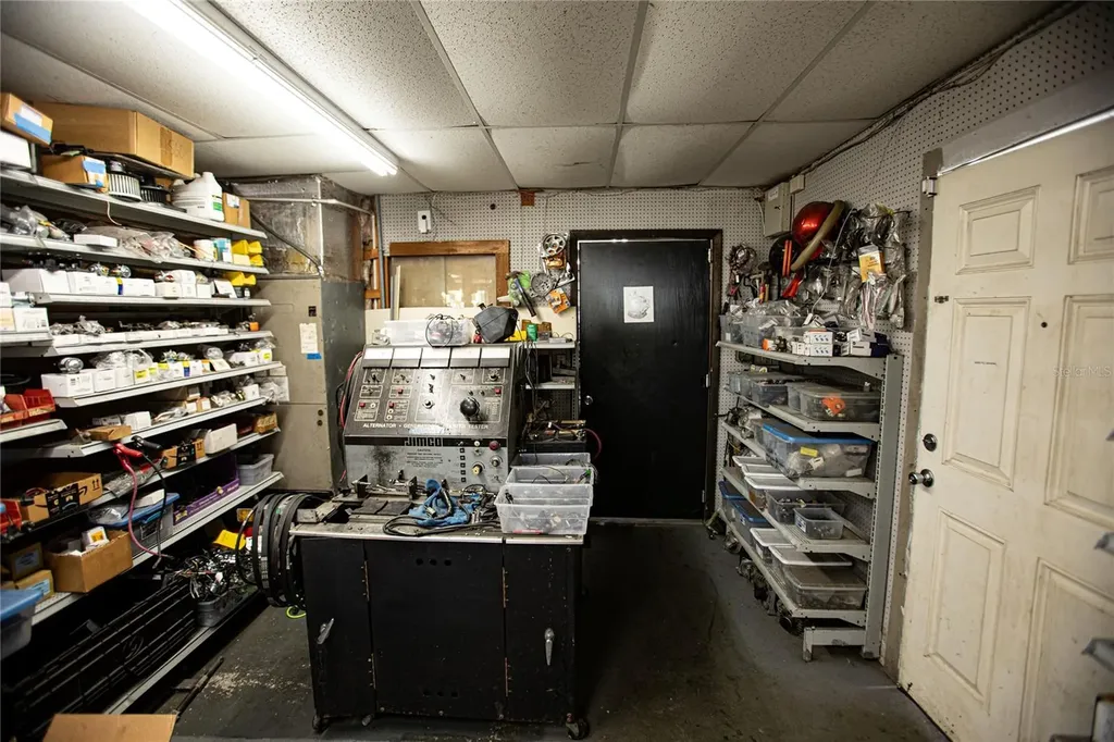 14827 Us Highway 19 Hudson FL 34667