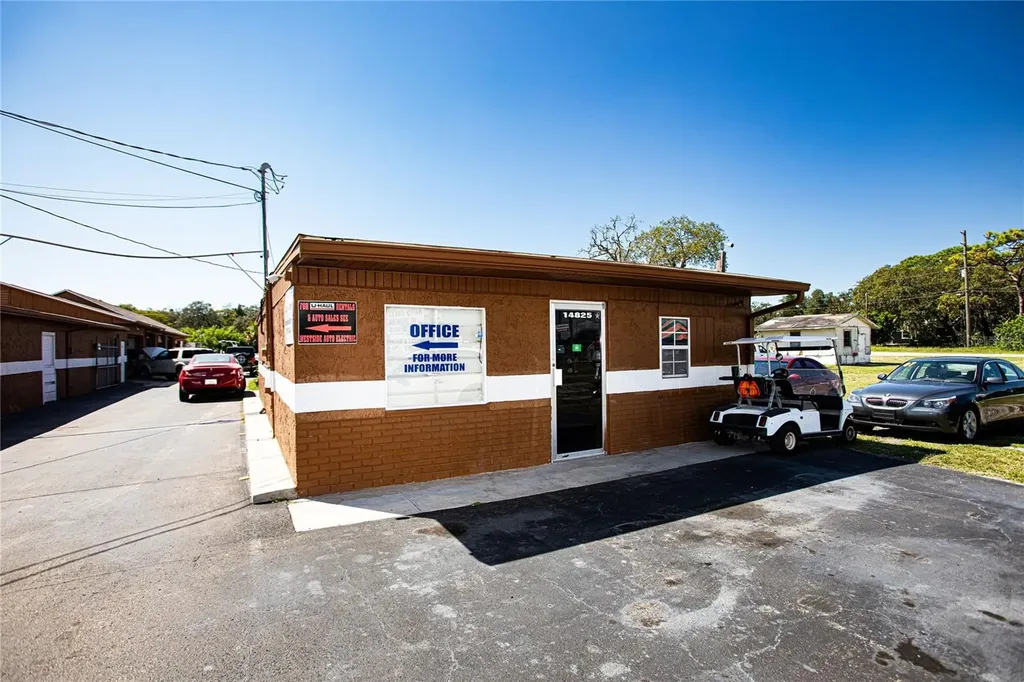 14827 Us Highway 19 Hudson FL 34667