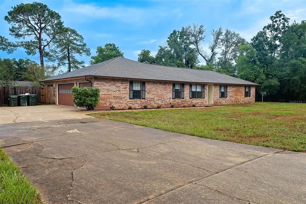 110 Campbellton Lane Pensacola FL 32506