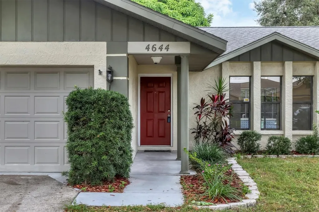 4644 31st Court E Bradenton FL 34203