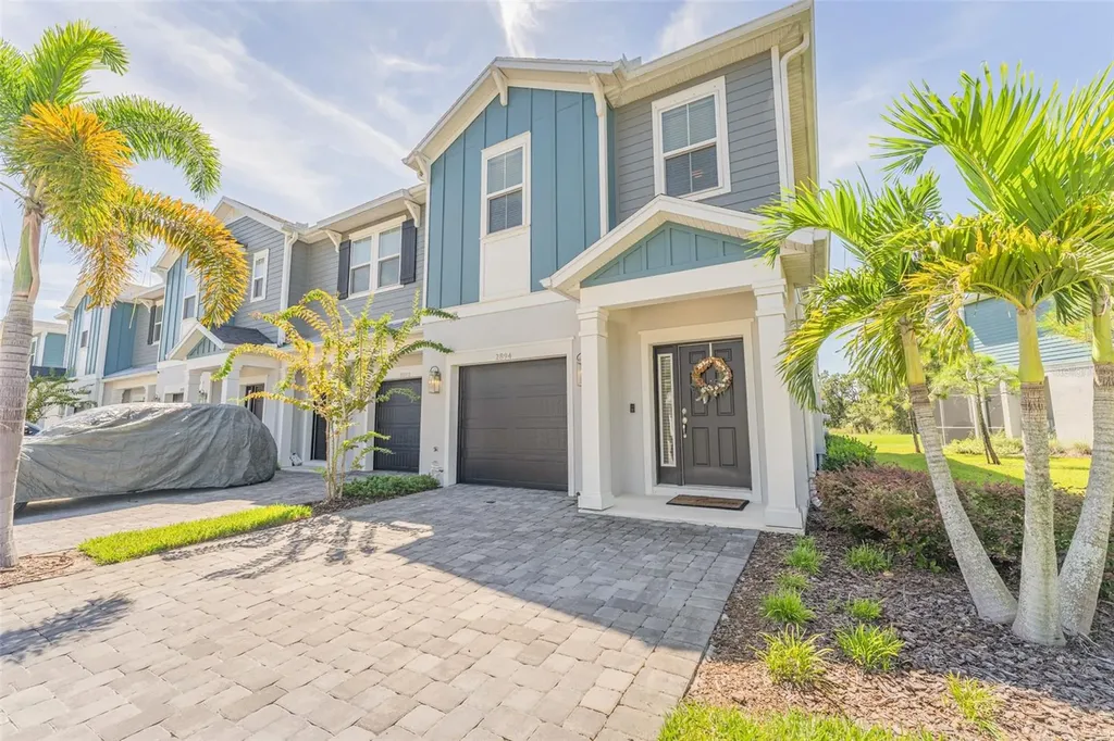 2894 Grand Kemerton Place Tampa FL 33618
