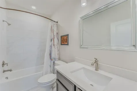 2894 Grand Kemerton Place Tampa FL 33618