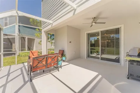2894 Grand Kemerton Place Tampa FL 33618