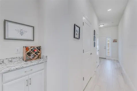 2894 Grand Kemerton Place Tampa FL 33618