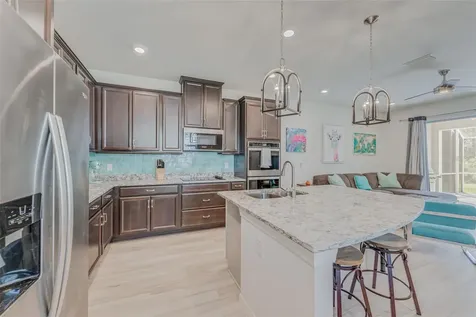 2894 Grand Kemerton Place Tampa FL 33618