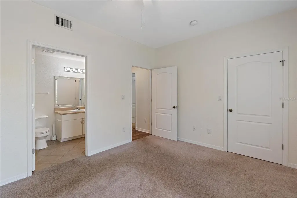 4174 Central Sarasota Parkway Sarasota FL 34238
