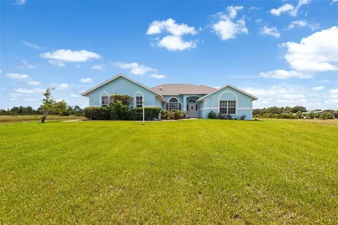 2611 W Shula Road Avon Park FL 33825