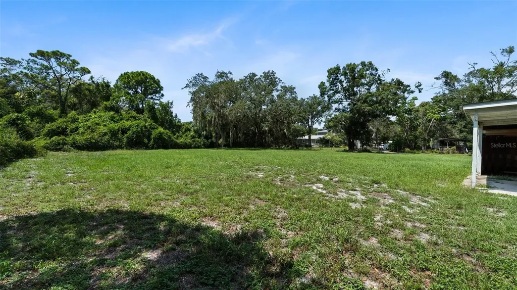 Simmons Avenue Sarasota FL 34232