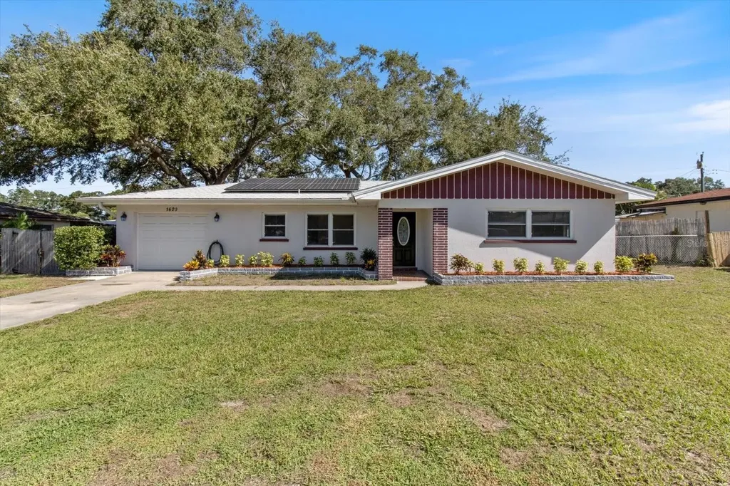 1620 Sunset Point Road Clearwater FL 33755