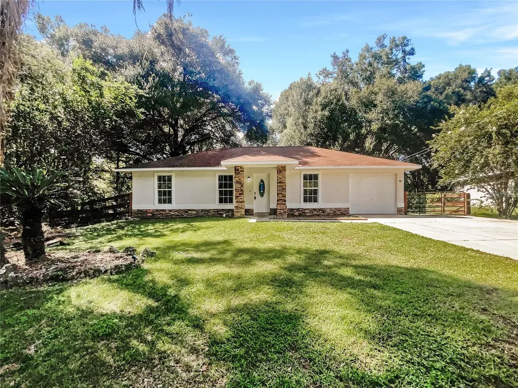 18 Walnut Trail Ocala FL 34480