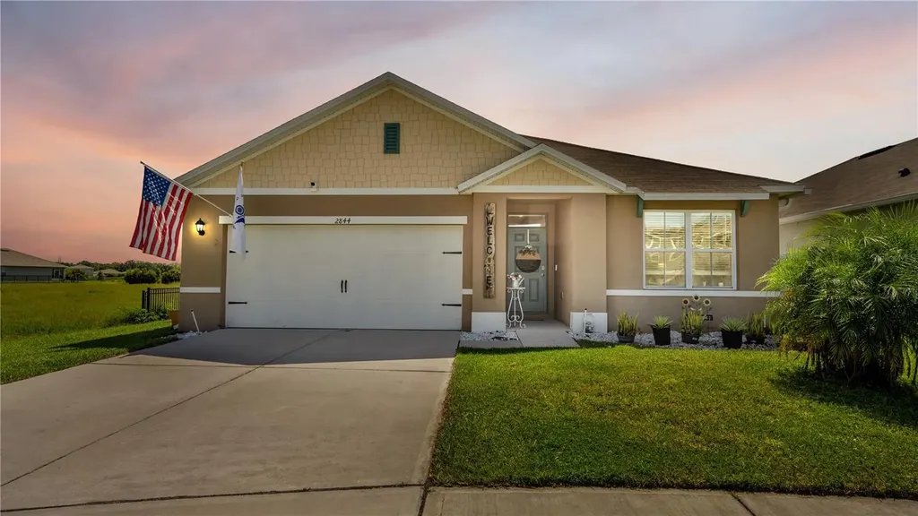 2844 Van Amber Court Lakeland FL 33811