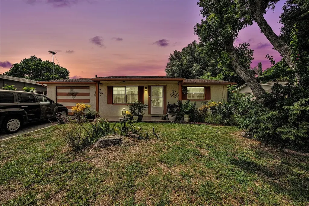9015 Hermitage Lane Port Richey FL 34668