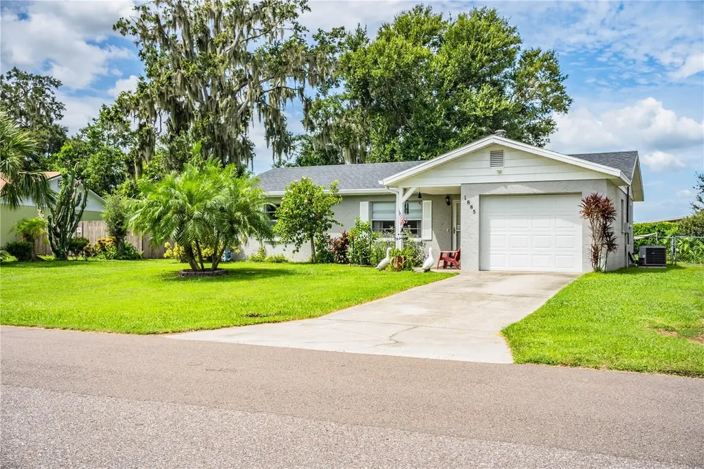 1885 W Oakwood Loop Bartow FL 33830