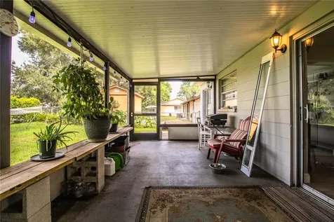 1885 W Oakwood Loop Bartow FL 33830
