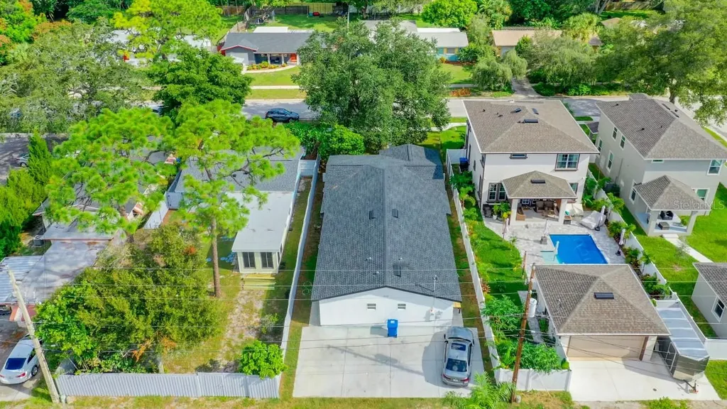 5022 10th Avenue N St Petersburg FL 33710