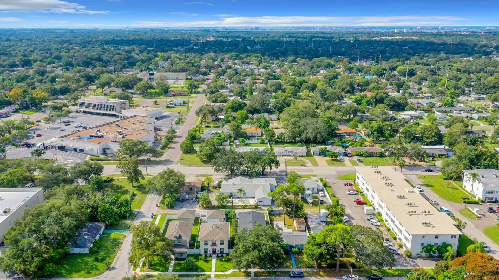 5022 10th Avenue N St Petersburg FL 33710