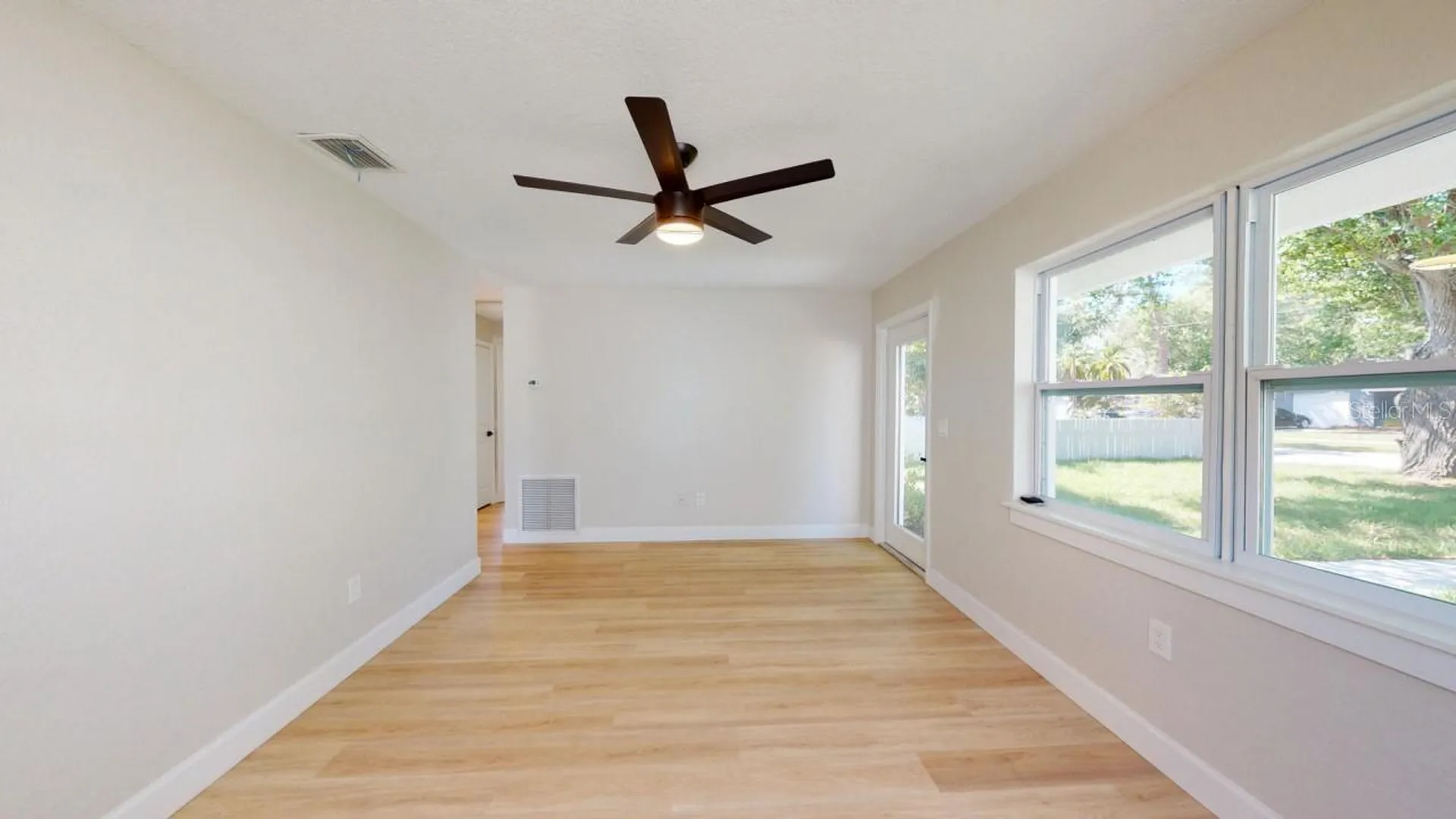 5022 10th Avenue N St Petersburg FL 33710