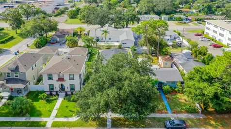 5022 10th Avenue N St Petersburg FL 33710