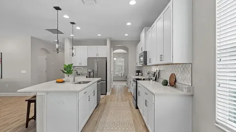 2915 1st Avenue S St Petersburg FL 33712