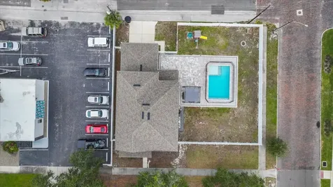 2915 1st Avenue S St Petersburg FL 33712